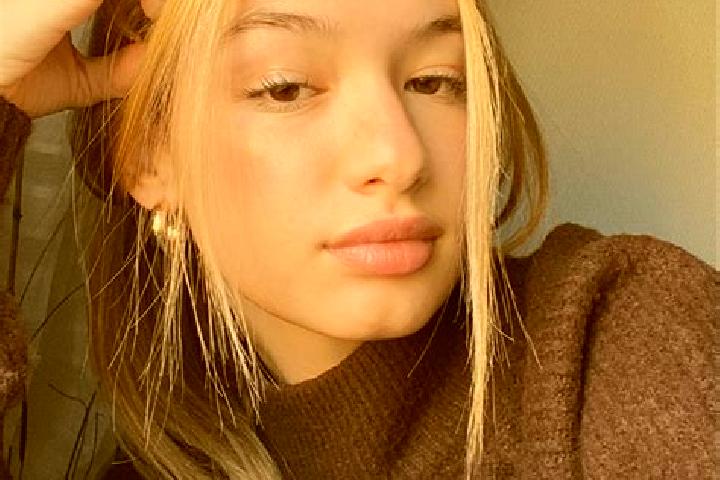 Emily, 24, a blonde brown-eyed ebony companion based in Virmond. Offering Fetish, CIM, Striptease, Couples. Available for incall and outcall, overnight booki...