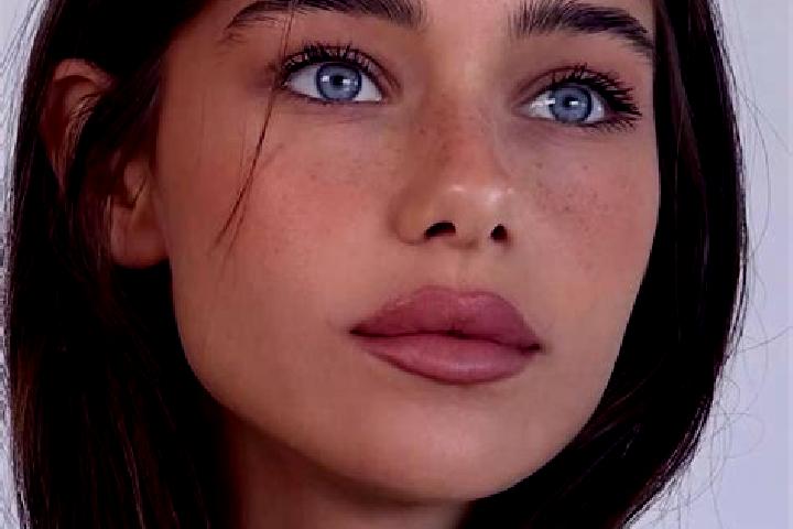 Emily, 24, a brunette grey-eyed caribbean companion based in Burra. Offering Domination, Striptease, Fetish. Available for incall and outcall, overnight book...