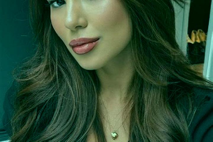 Emily, 24, a chestnut brown-eyed latina companion based in Alandur. Offering Roleplay, Party Girl, Duos, Girlfriend Experience, Prostate Massage. Available f...