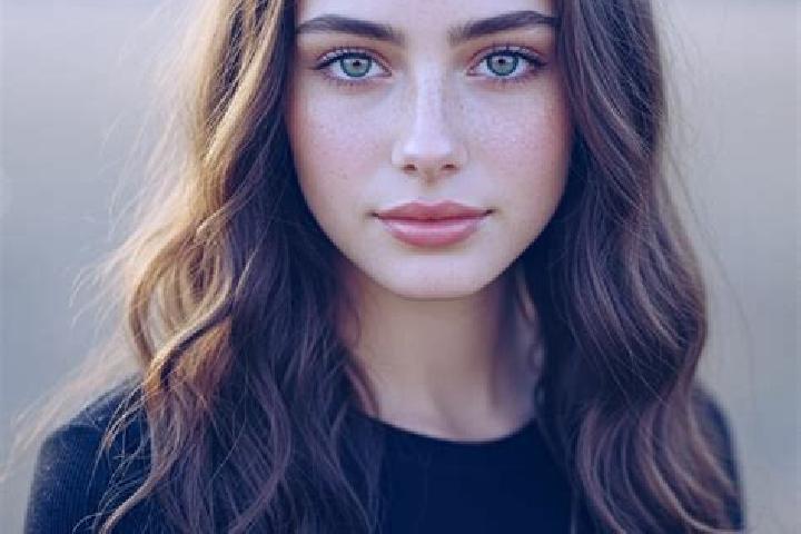 Emily, 24, a chestnut grey-eyed mediterranean companion based in Alixan. Offering Erotic Massage, A-Level, Striptease. Available for incall and outcall, over...
