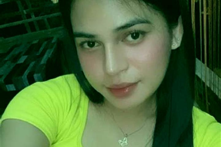 Emily, 24 — Escort in Bacuyangan, Philippines