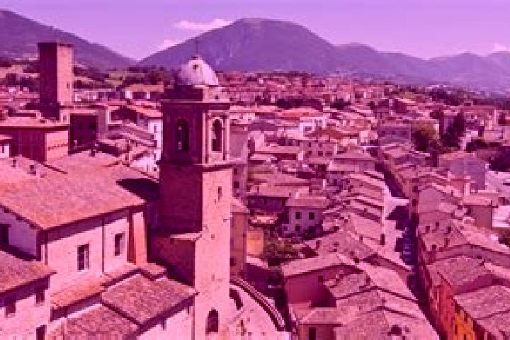 Emily, 24 — Escort in Castelraimondo, Italy