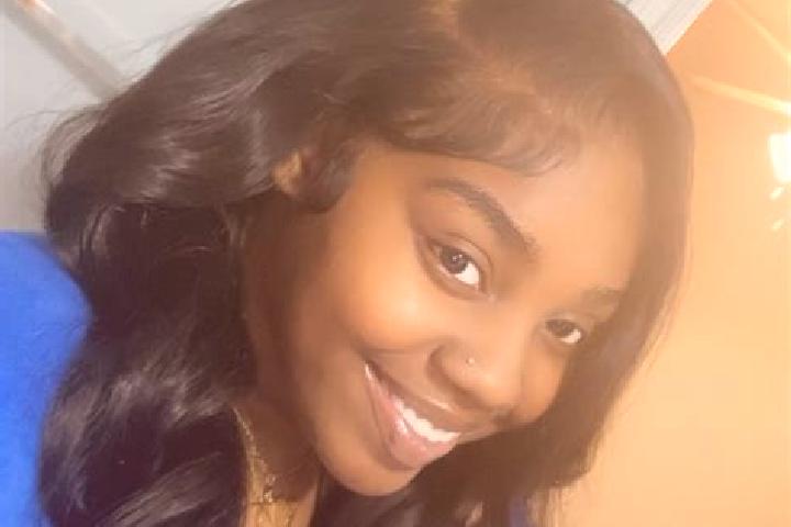 Emily, 24 — Escort in Eutaw, United States