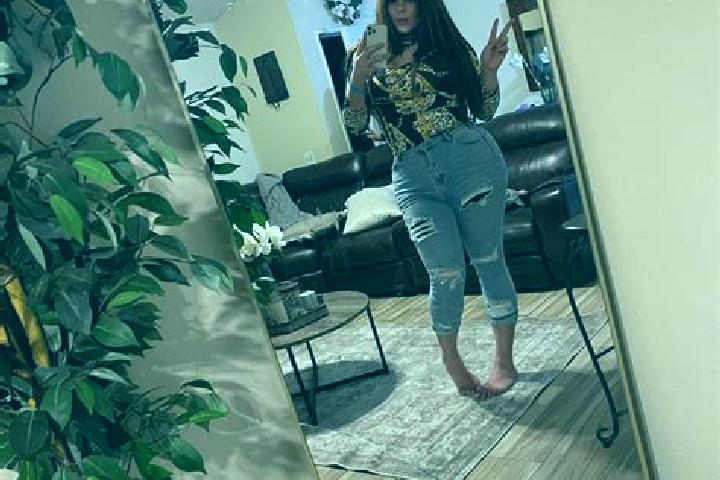 Emily, 24 — Escort in Hirkatolu, Turkey