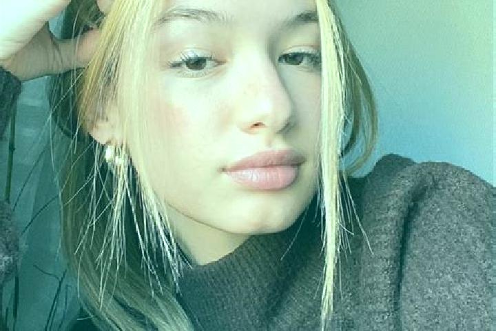 Emily, 25, a blonde brown-eyed mixed companion based in Enfield. Offering Fetish, Travel Companion, CIM, Domination. Available for incall and outcall, overni...