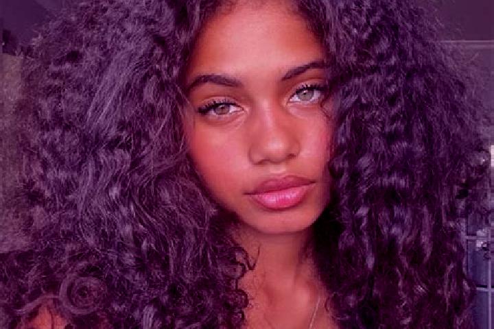 Emily, 25, a chestnut blue-eyed ebony companion based in Badenas. Offering A-Level, Tantra, Domination. Available for incall and outcall, overnight bookings ...