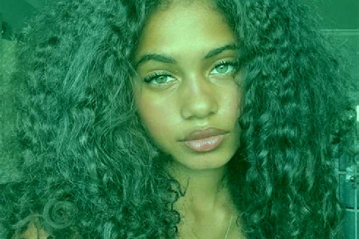 Emily, 25, a chestnut blue-eyed ebony companion based in Varasti. Offering A-Level, Roleplay, Prostate Massage. Available for incall and outcall, day and eve...