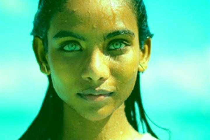 Emily, 25, a chestnut blue-eyed indian companion based in Khlong Toei. Offering Travel Companion, Overnight, Duos, Massage. Available for incall and outcall,...
