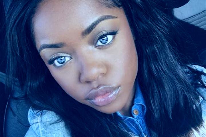Emily, 25, a dark blonde blue-eyed ebony companion based in Drisy. Offering Dinner Date, CIM, Deep French Kissing. Available for incall and outcall, day and ...
