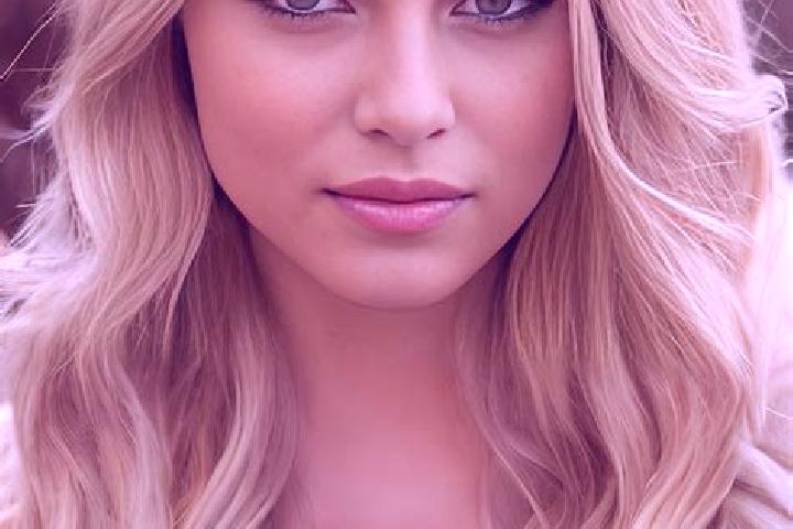 Emily, 25, a dark blonde dark-eyed ebony companion based in West Livingston. Offering Deep French Kissing, A-Level, Prostate Massage, OWO, Tantra. Available ...