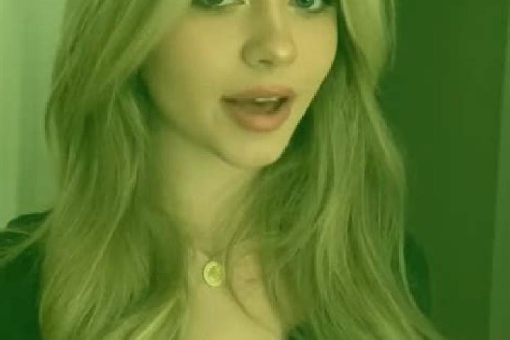 Emily, 25, a dark blonde green-eyed mediterranean companion based in Castelfidardo. Offering Overnight, Girlfriend Experience, Prostate Massage, Duos, Deep F...