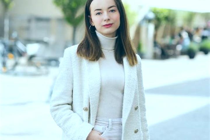 Emily, 25 — Escort in Finkenstein, Austria