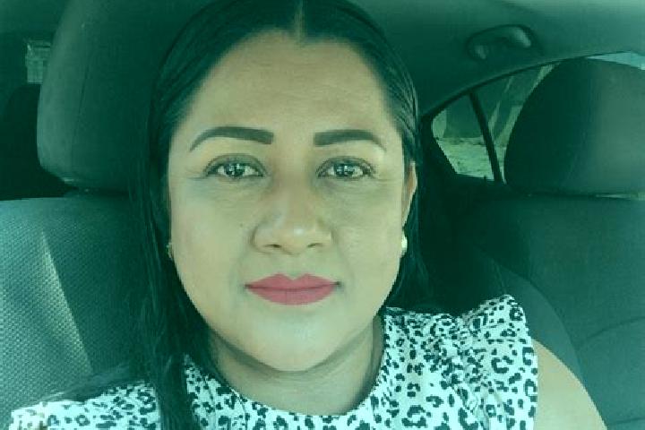 Emily, 25 — Escort in Huetamo de Nunez, Mexico