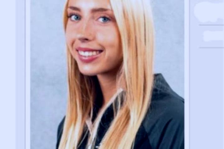 Emily, 25 — Escort in Painesville, United States