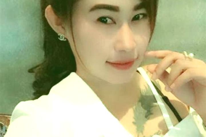Emily, 25 — Escort in Pluak Daeng, Thailand