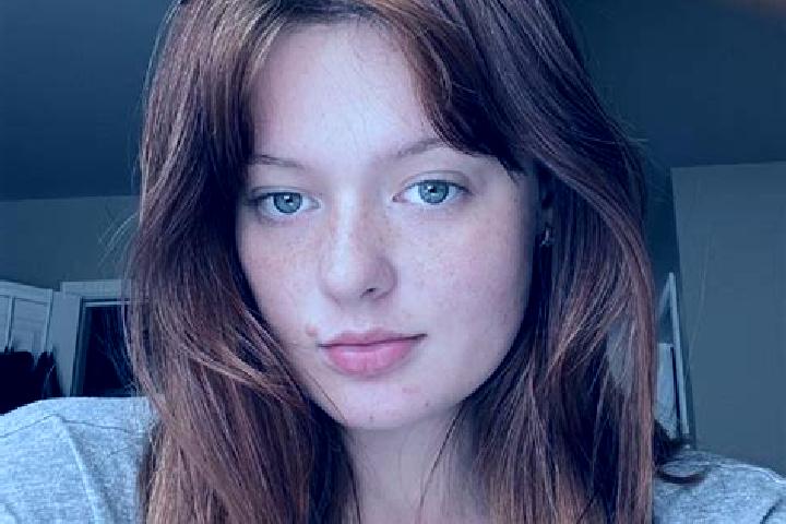 Emily, 26, a auburn amber-eyed mixed companion based in Trigg. Offering Prostate Massage, Overnight, GFE, CIM. Available for incall and outcall, overnight bo...