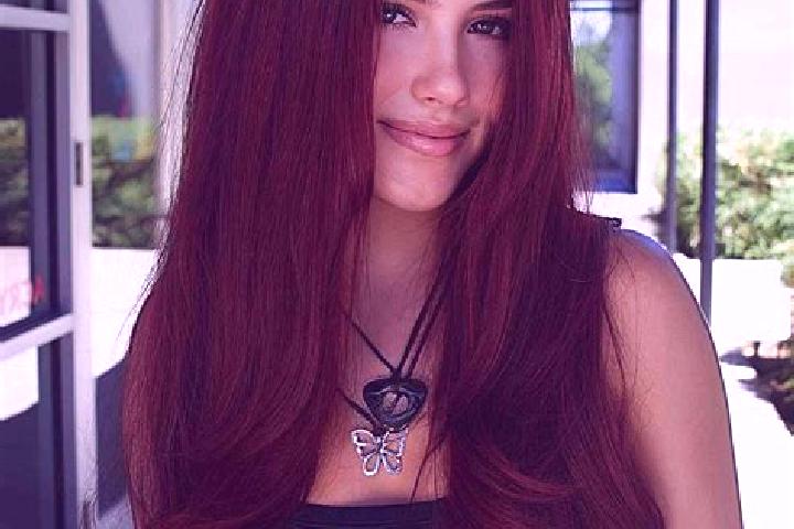 Emily, 26, a auburn dark-eyed caribbean companion based in Zhangqiang. Offering BDSM, CIM, Duos. Available for incall and outcall, day and evening dates.