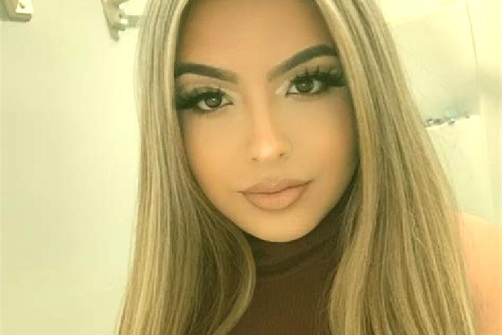 Emily, 26, a blonde brown-eyed latina companion based in Groebers. Offering 69, Massage, Erotic Massage, Domination. Available for incall and outcall, day an...