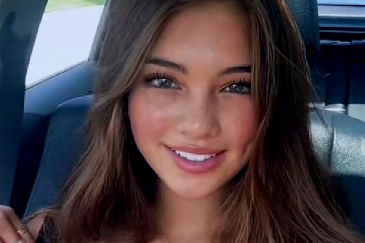 Emily, 26, a brunette green-eyed mixed companion based in Akyenikoey. Offering Fetish, Domination, Prostate Massage. Available for incall and outcall, day an...