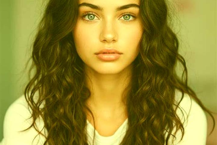 Emily, 26, a brunette hazel-eyed mediterranean companion based in Analalava. Offering Deep French Kissing, Couples, Erotic Massage. Available for incall and ...