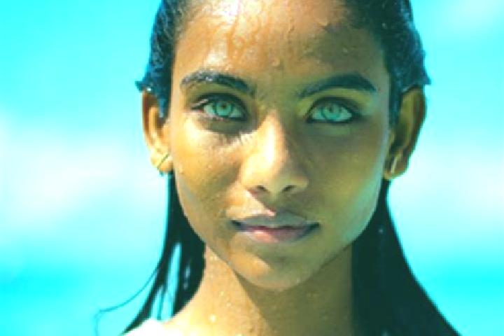 Emily, 26, a chestnut blue-eyed indian companion based in Saykhin. Offering GFE, CIM, Roleplay. Available for incall and outcall, overnight bookings available.