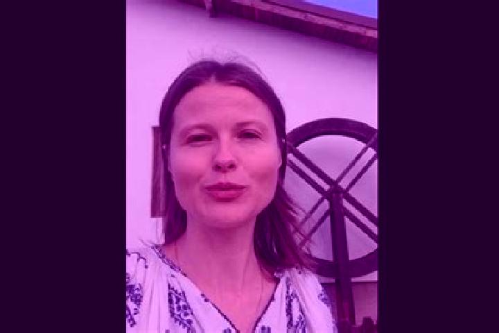 Emily, 26 — Escort in Comana, Romania
