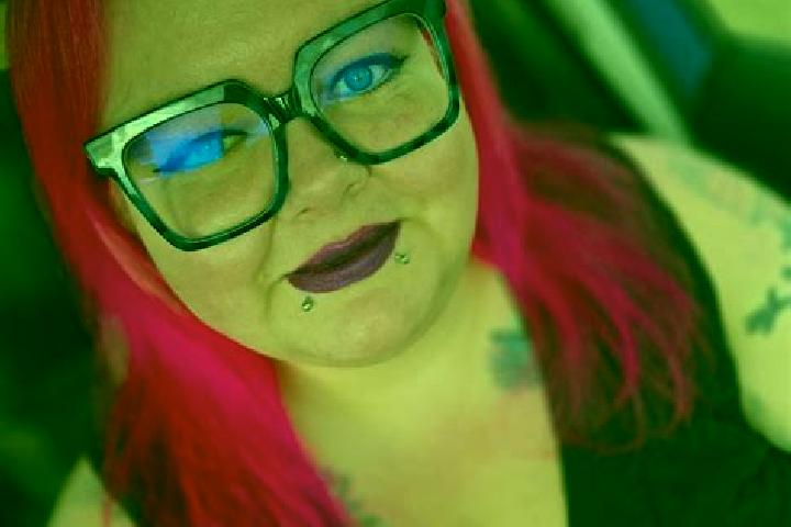 Emily, 26 — Escort in Earle, United States
