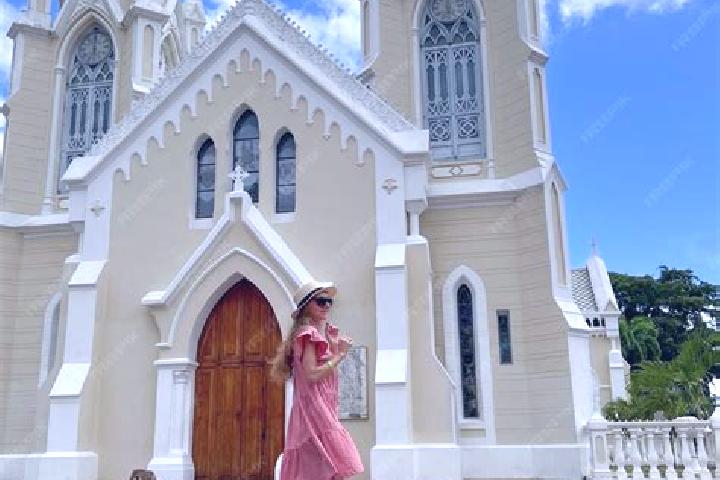 Emily, 26 — Escort in El Valle del Espiritu Santo, Venezuela