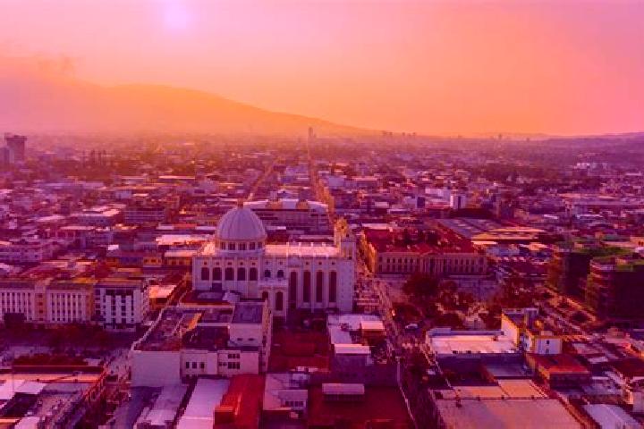Emily, 26 — Escort in San Jose de la Laguna, Mexico