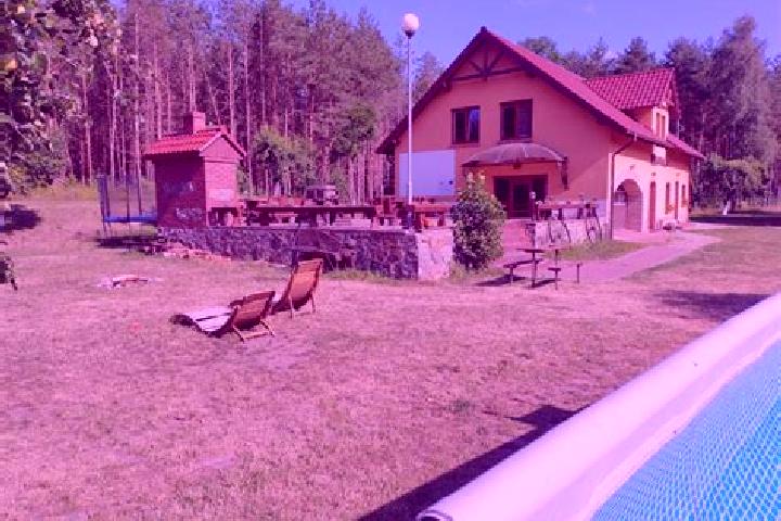 Emily, 26 — Escort in Tuczno, Poland