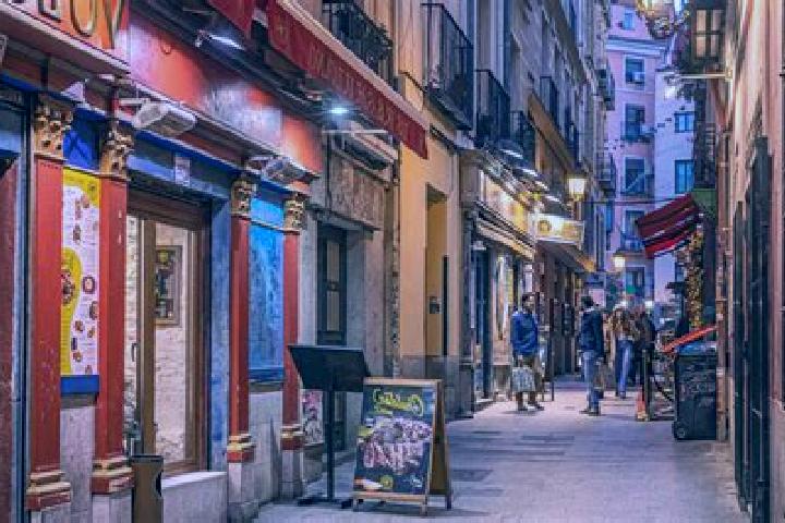 Emily, 27, a auburn green-eyed asian companion based in Mezy-sur-Seine. Offering BDSM, 69, Party Girl. Available for incall and outcall, overnight bookings a...