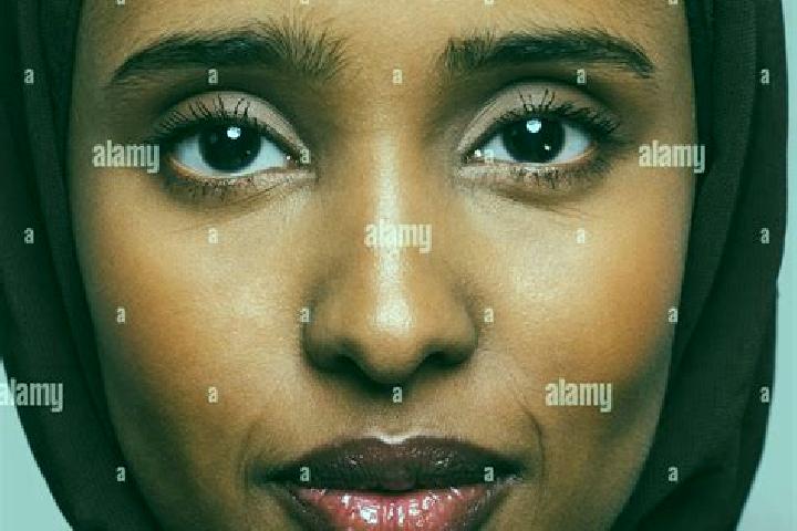 Emily, 27, a black brown-eyed middle eastern companion based in Balakhta. Offering Girlfriend Experience, BDSM, Duos. Available for incall and outcall, overn...