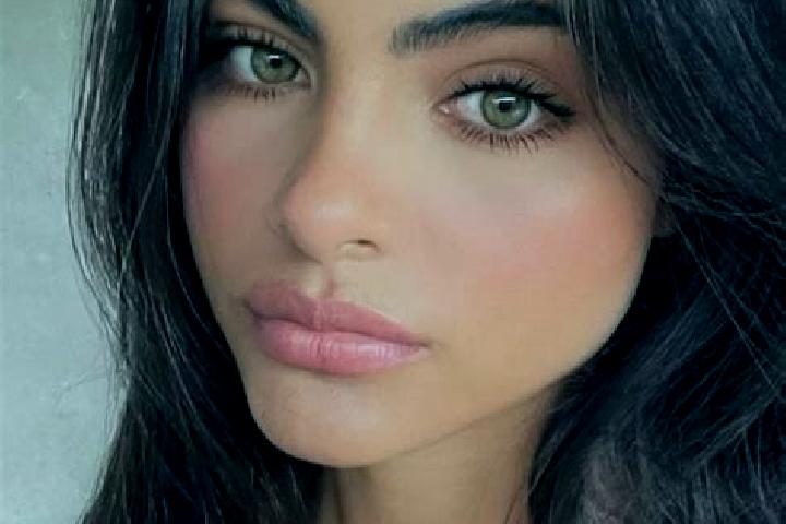 Emily, 27, a blonde amber-eyed indian companion based in Casa Verde. Offering Couples, Overnight, CIM, BDSM. Available for incall and outcall, overnight book...