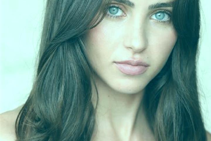 Emily, 27, a brunette blue-eyed latina companion based in Roosendaal. Offering OWO, GFE, Roleplay. Available for incall and outcall, overnight bookings avail...