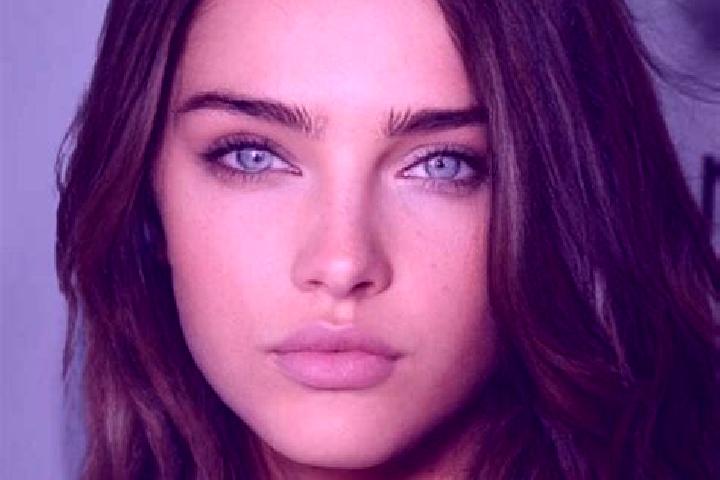 Emily, 27, a brunette blue-eyed mediterranean companion based in Long Lama. Offering Deep French Kissing, Roleplay, Overnight. Available for incall and outca...