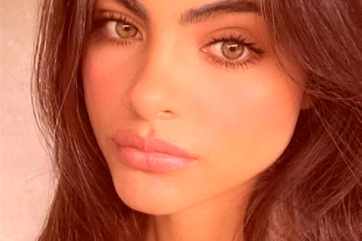 Emily, 27, a brunette green-eyed mixed companion based in Mooringsport. Offering Overnight, Deep French Kissing, GFE, Striptease. Available for incall and ou...