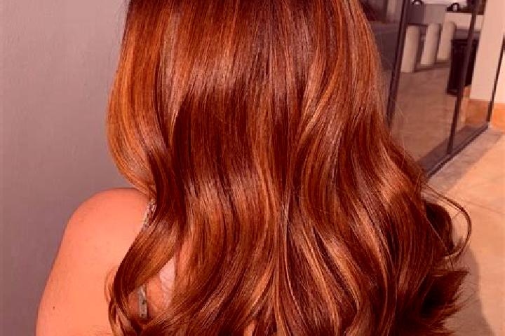 Emily, 27, a chestnut brown-eyed slavic companion based in Livadion. Offering GFE, A-Level, Erotic Massage, CIM. Available for incall and outcall, day and ev...