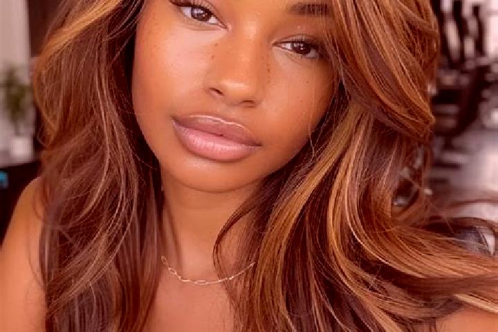 Emily, 27, a dark blonde dark-eyed ebony companion based in Kljuc. Offering Couples, Party Girl, Striptease, Dinner Date. Available for incall and outcall, d...