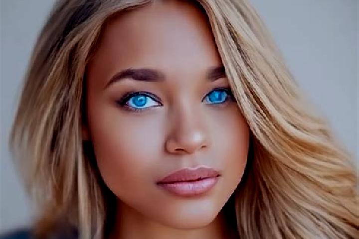 Emily, 27, a red blue-eyed latina companion based in Copacelu. Offering Tantra, Striptease, Erotic Massage. Available for incall and outcall, day and evening...