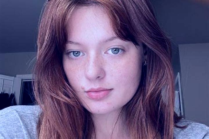 Emily, 27, a red brown-eyed mediterranean companion based in Ebertsheim. Offering A-Level, Striptease, Erotic Massage. Available for incall and outcall, over...