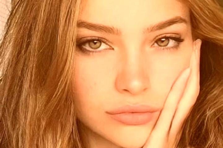Emily, 27, a red hazel-eyed caucasian companion based in Xinye. Offering OWO, Deep French Kissing, Party Girl, Striptease. Available for incall and outcall, ...