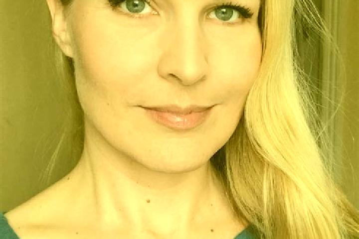Emily, 27 — Escort in Burton, United Kingdom
