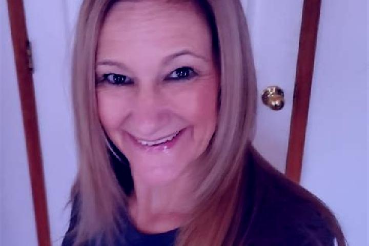 Emily, 27 — Escort in Coarsegold, United States