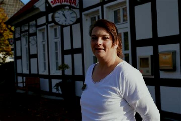 Emily, 27 — Escort in Menslage, Germany