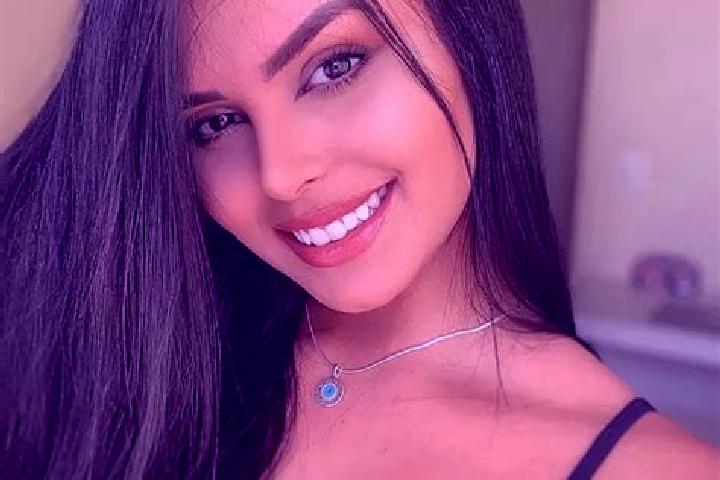 Emily, 27 — Escort in Nova Esperanca, Brazil
