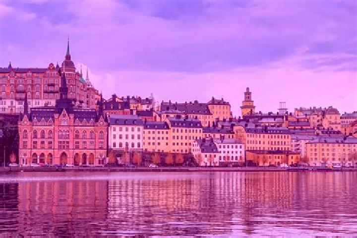 Emily, 27 — Escort in Skaerblacka, Sweden