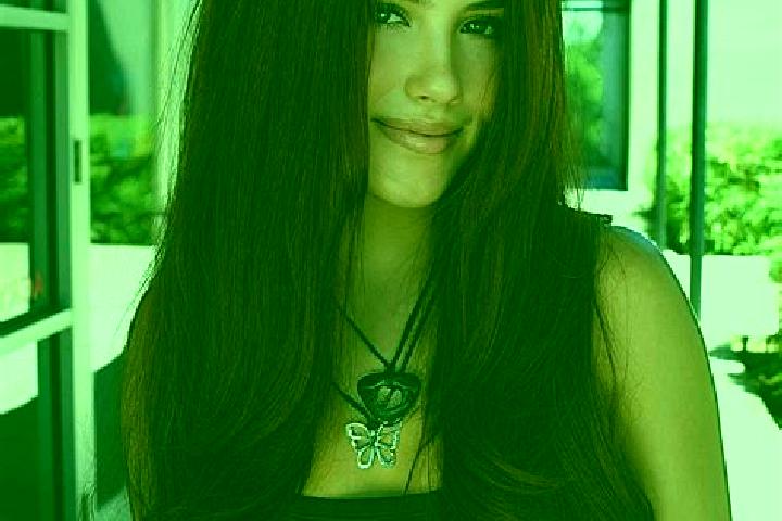 Emily, 28, a auburn dark-eyed middle eastern companion based in Lantapan. Offering Tantra, Girlfriend Experience, BDSM, Overnight, Travel Companion. Availabl...