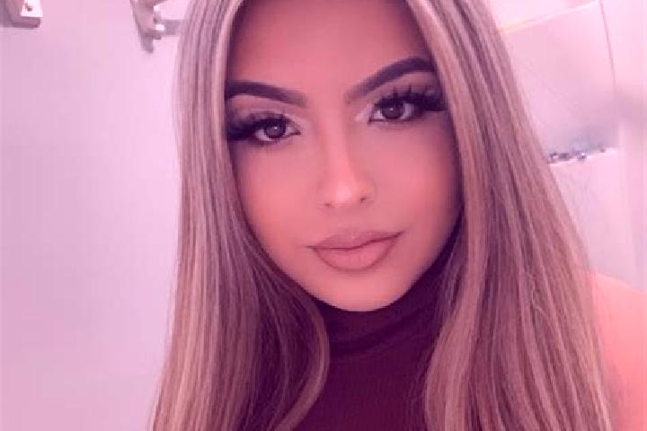 Emily, 28, a blonde amber-eyed latina companion based in Candelaria Arenas. Offering Prostate Massage, Dinner Date, A-Level. Available for incall and outcall...