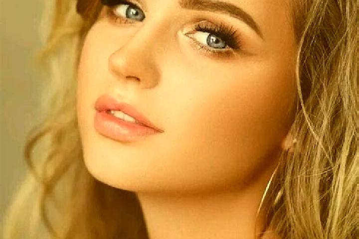 Emily, 28, a dark blonde blue-eyed ebony companion based in Heugas. Offering Fetish, Striptease, Party Girl, Girlfriend Experience. Available for incall and ...