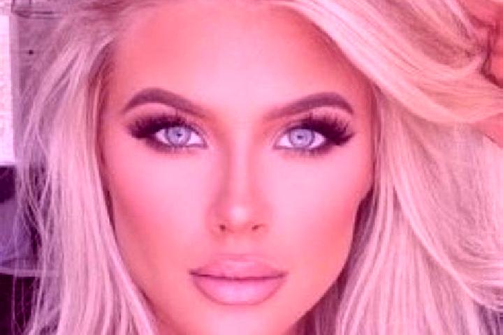 Emily, 28, a platinum blonde amber-eyed european companion based in Royalla. Offering Couples, Roleplay, Fetish. Available for incall and outcall, overnight ...